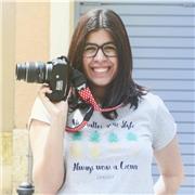 Tengo más de 15 años de experiencia en el mundo de la fotografía y estaría encantada de enseñar mis conocimientos a otras personas
